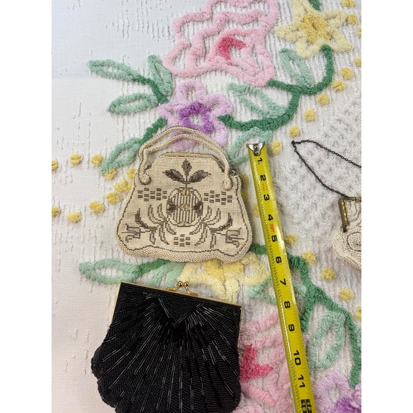 Vintage Beaded Handbags Lot of 3 Evening Clutch Purses Sequin Shell Style 1950 - Picture 2 of 10